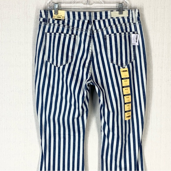 Rock&Roll Denim NWT High Rise Flare Wide Stripe Cowgirl/Boho Jeans - Size 32x34 - Picture 8 of 15